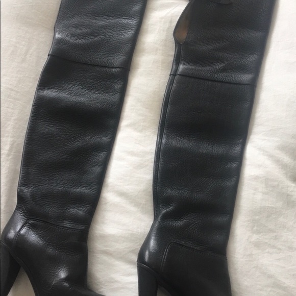 Balenciaga over the knee boots - Picture 3 of 7